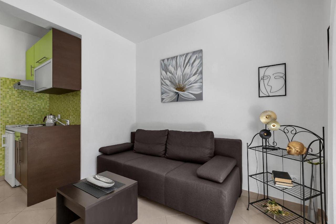 Marinero Apartment Makarska Exterior photo