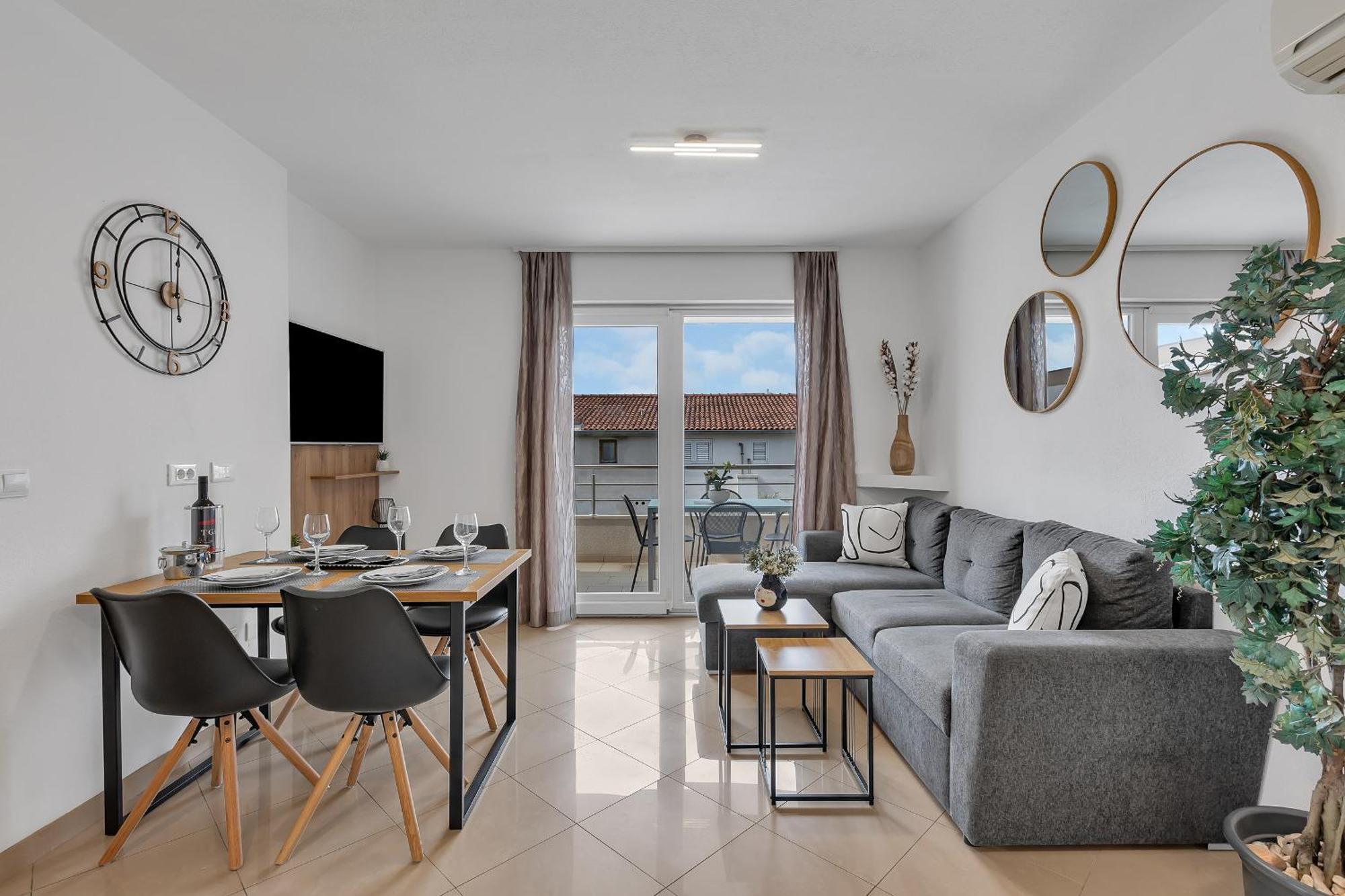Marinero Apartment Makarska Exterior photo